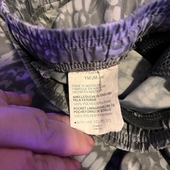 Under Armour Kids Gray Snake Print Shorts - Picture 6 of 6